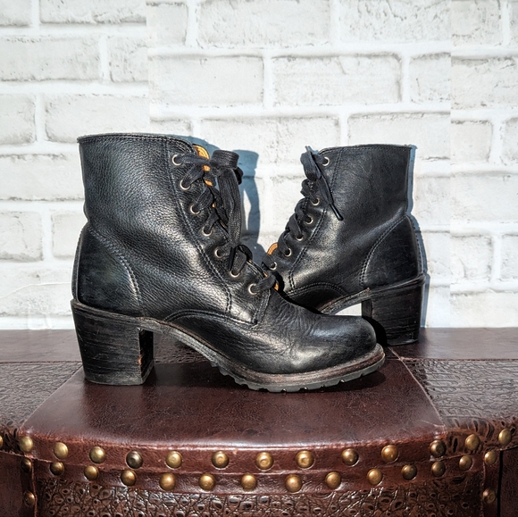 Frye Sabrina 6.5 Black Leather Retro Lace Up Classic Combat Moto Ankle Boots - Picture 13 of 14